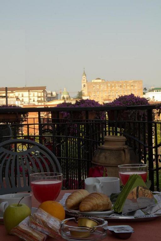 Hotel Degli Amici Помпей Стая снимка
